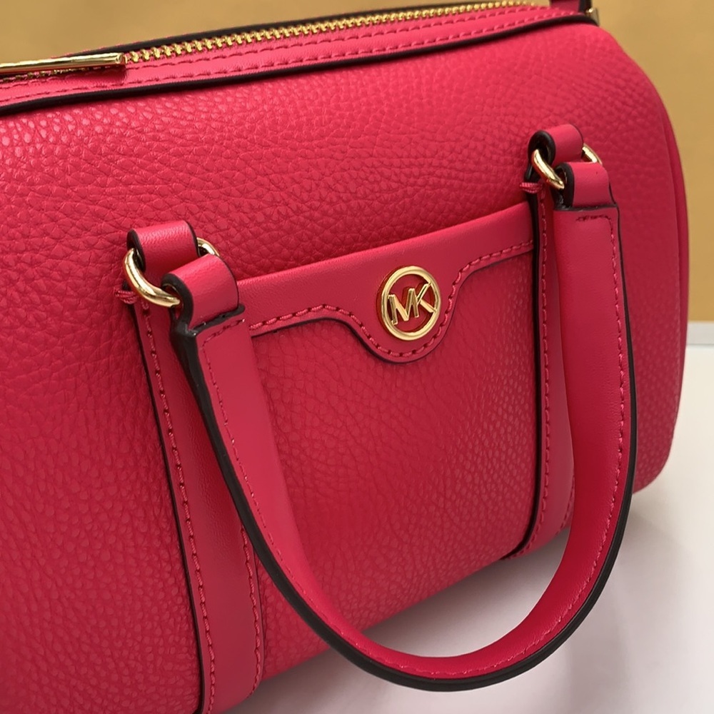 Michael Kors Travel Small Duffle Leather Crossbody Satchel Electric Pink NWT - Picture 6 of 15